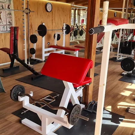 شقة Odmaraliste Kod Mice 5 *