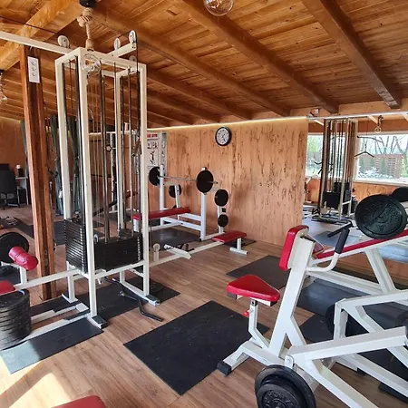 شقة Odmaraliste Kod Mice 5 *